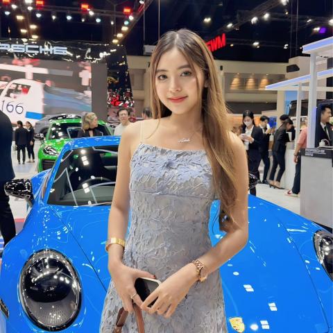 ใบเฟิร์น กิจพัฒนะกุล